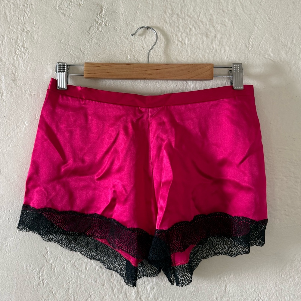 COSA BELLA 100% Silk Fuchsia & Black Lace Sleep Shorts (size Small)